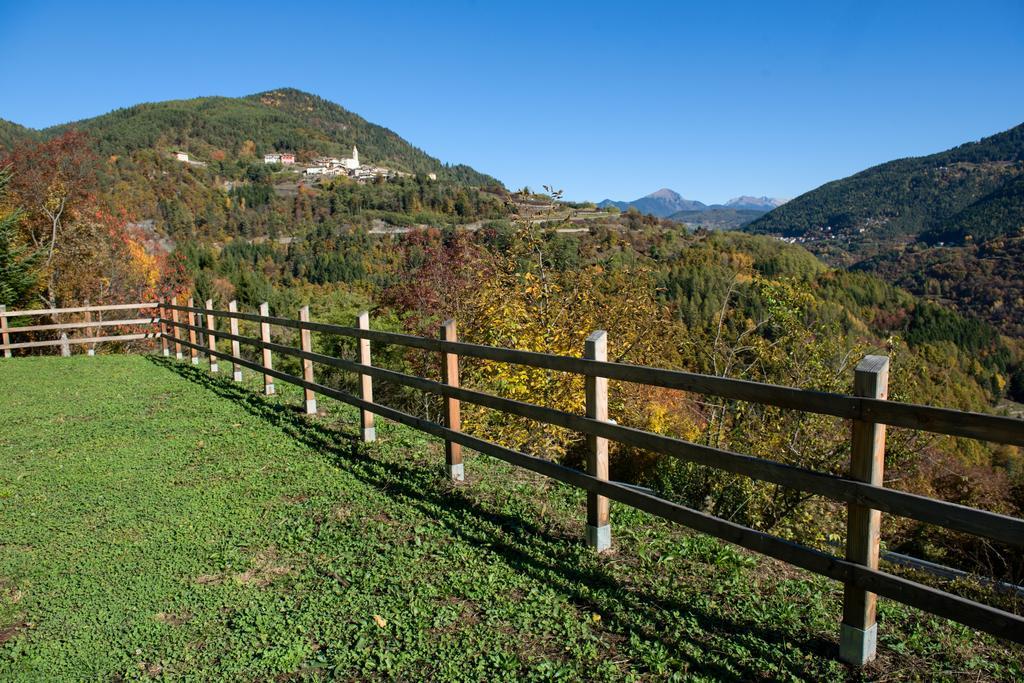 Hostel L'Ost - Ostello Di Grumes Buitenkant foto