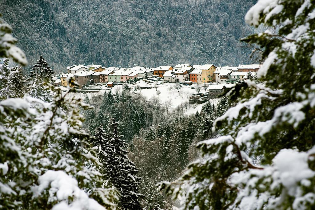 Hostel L'Ost - Ostello Di Grumes Buitenkant foto